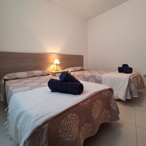 1 Schlafzimmer, Bügeleisen/Bügelbrett, kostenloses WLAN