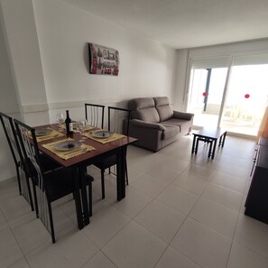 Dining - Apartamento Picasso 7 Inmomart (Peñiscola)