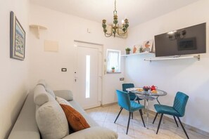 Living area - Secret Garden Apartment (Porec)