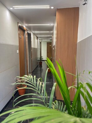 Ảnh chưa phân loại, 2 trong số 36 ảnh, nút