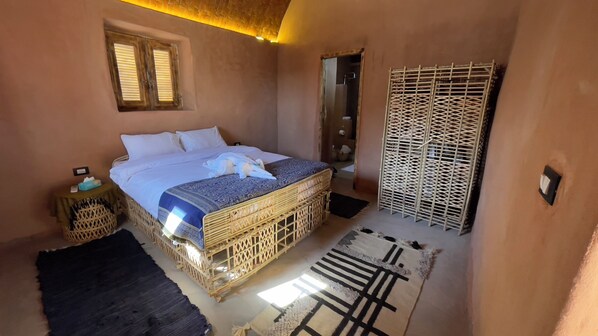 3 bedrooms, bed sheets - Charming 1-bedroom in a wonderful Nubian Earth-home in Aswan Governorate (Aswan Governorate)