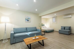 Classic Studio | Living area - Dream Villas (West Mani)