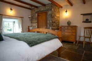 2 makuuhuonetta, ilmainen Wi-Fi, vuodevaatteet