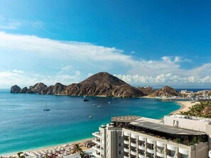 On the beach - Medano Tower - Luxury Studio (Cabo San Lucas)