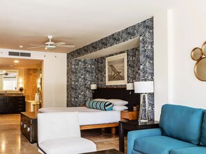 3 habitaciones, tabla de planchar con plancha, wifi y ropa de cama