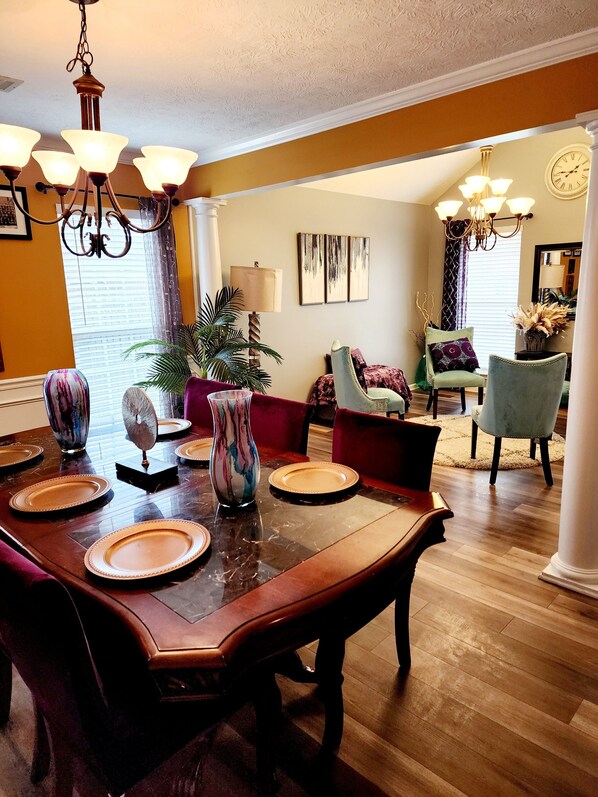 Dining - Masters Retreat w/ pool and fitness room (Augusta)