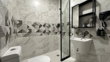 Departamento Deluxe | Baño | Pantuflas