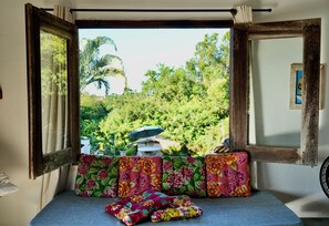 Comfort Apartment, Lanai, Pool View | Garden view - Pousada Vila Cizinho (Itaúnas)