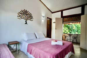 基本三人房, 庭園景觀 | 免費無線上網、床單