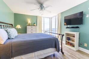 Appart'hôtel, plusieurs lits (Perdido Sun 800) | 2 chambres, fer et planche à repasser