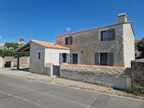 Extérieur