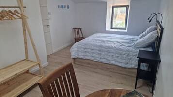 2 soverom, wi-fi (inkludert) og sengetøy