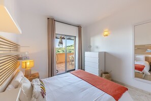 1 bedroom, iron/ironing board, free WiFi