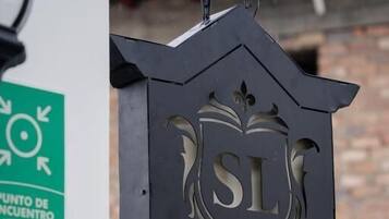 Façade de lâhĂ©bergement