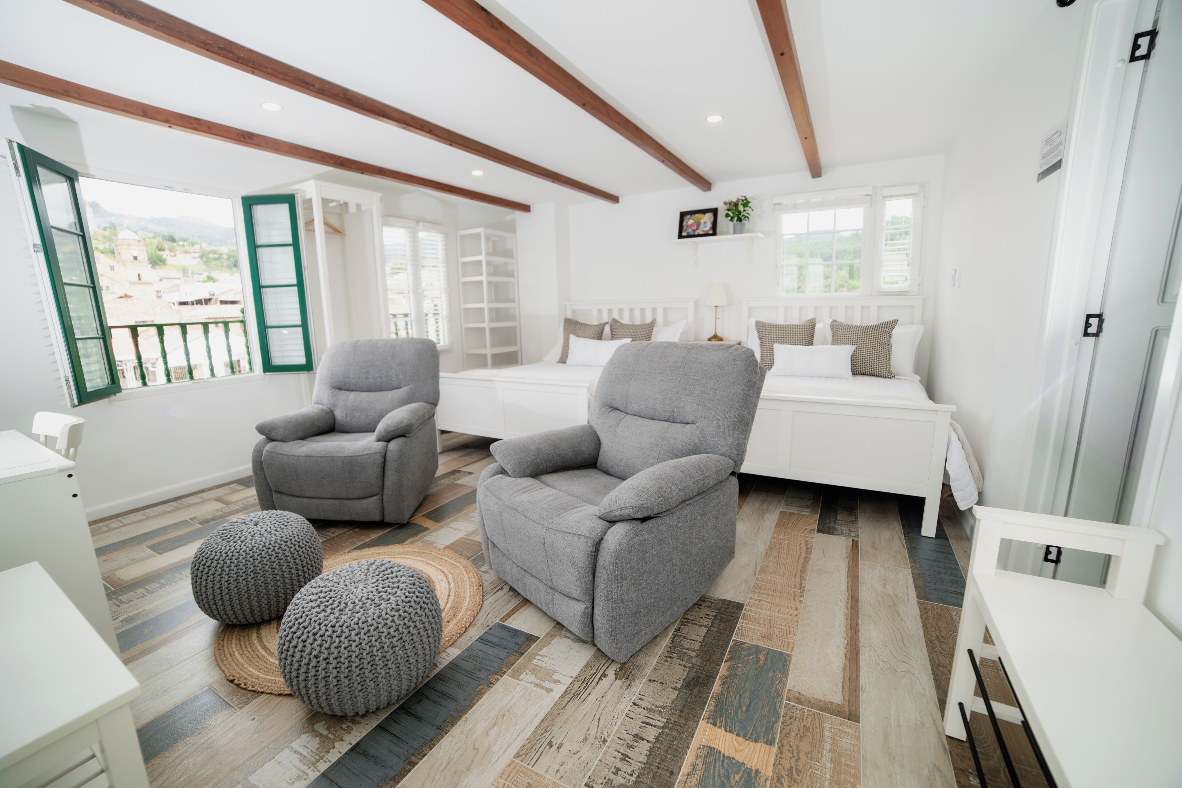 Habitación Deluxe doble, vistas a la ciudad | Wifi gratis