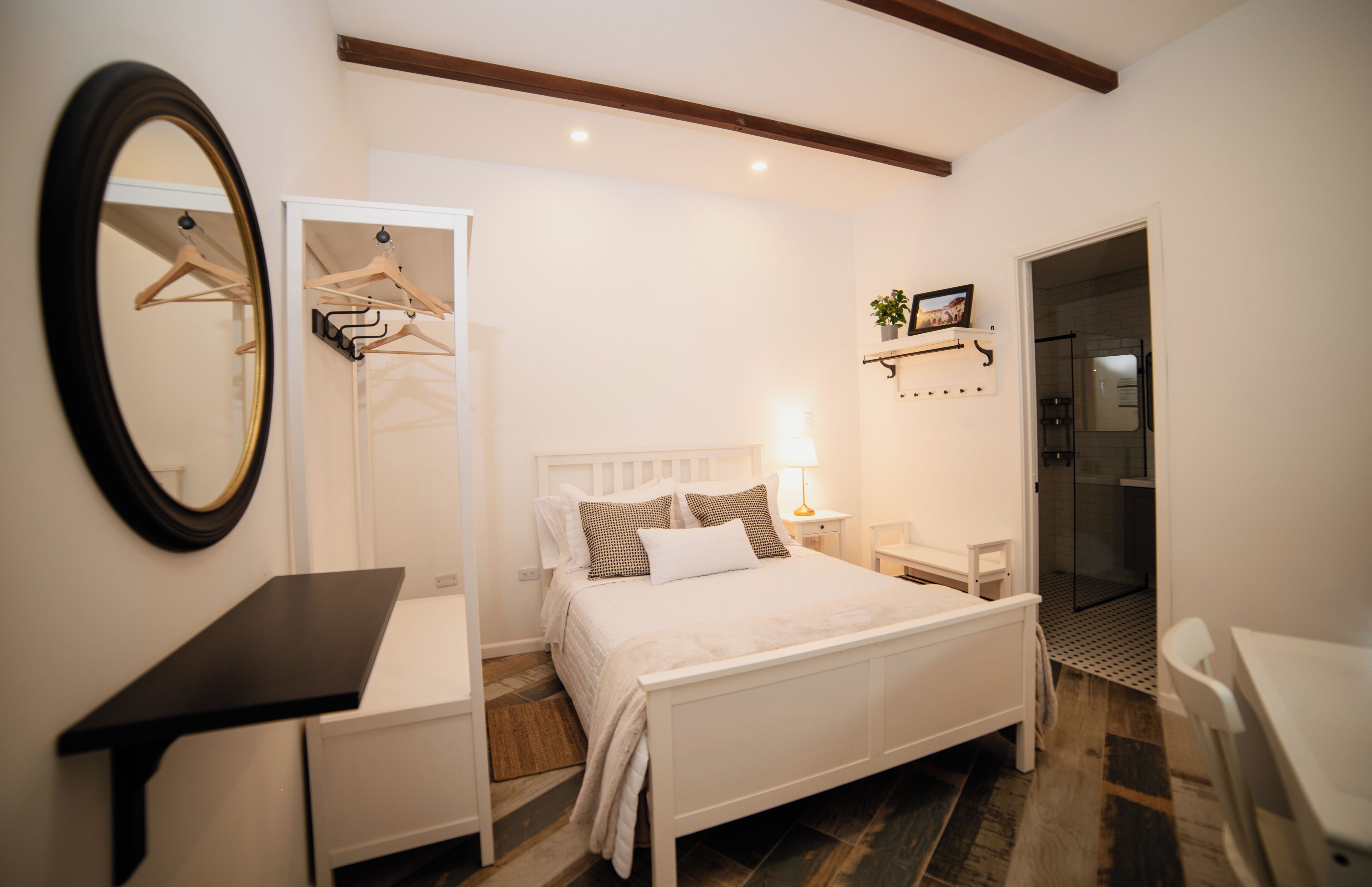 Single Room | Free WiFi