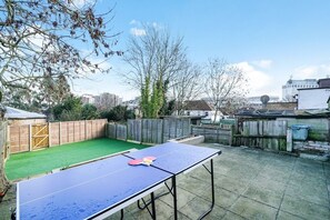 Terrace/patio - Luxury 4 Bed house in Wembley - Garden (London)