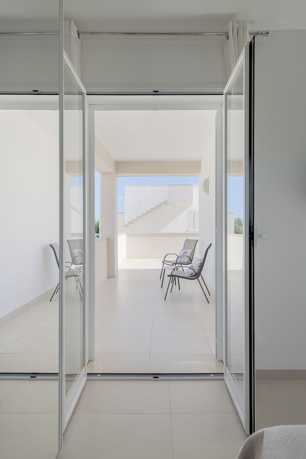 Interior - DolceVitaSuites - Modern 3 Bdr Villa in S. Lorenzo (Reitani)