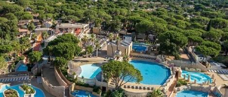 Utomhuspool