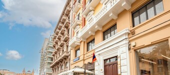 High-End Apartment in Bari Center