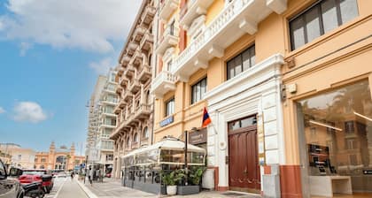 High-End Apartment in Bari Center