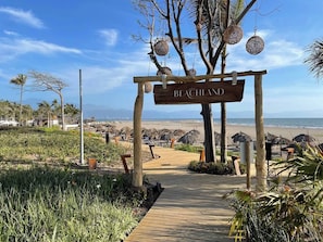 Beach - EXCLUSIVE - EMPIRE ESTATES Vidanta! 4 Bedroom - Christmas, 2 WEEKS! (Nuevo Vallarta)