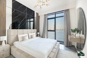 2 Schlafzimmer, Schreibtisch, Bügeleisen/Bügelbrett, kostenloses WLAN