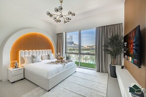 2 bedrooms, desk, iron/ironing board, free WiFi