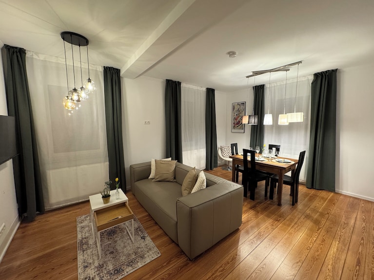 Die Moderne Ferienwohnung Für Die Ganze Familie Oder Freunde. - Weikersheim
