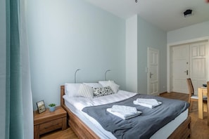 Classic Double Room | Desk, laptop workspace, soundproofing, free WiFi