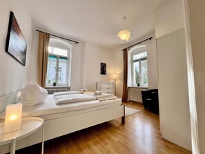 1 bedroom, iron/ironing board, travel cot, free WiFi