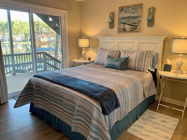 4 chambres, lit parapluie, Wi-Fi gratuit, draps fournis