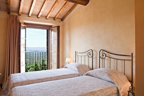 2 chambres, coffre-fort, fer et planche à repasser, Wi-Fi