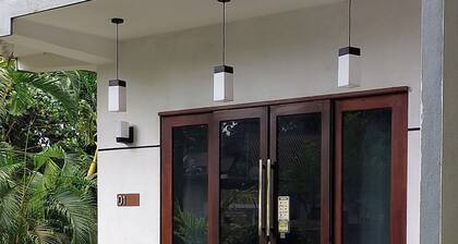 Adya Residence Hikkaduwa with AC, Fiber OpticWiFi