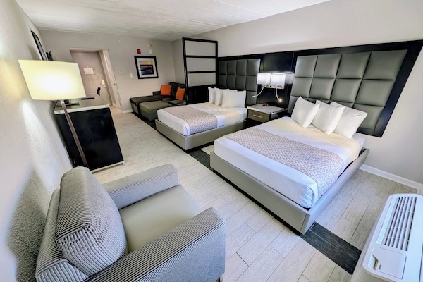 In-room safe, desk, laptop workspace, blackout curtains