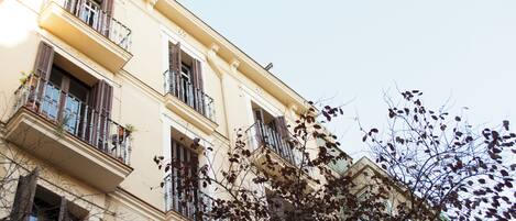 Bagian depan properti