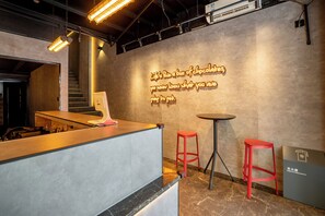 Front of property - yijiansenlinjiudian (Shanghai)