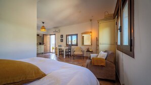 1 bedroom, WiFi (free), bed sheets - Boutique B&B Casa La Calera 15+/ Caminito del Rey-15 min/Ronda-25 min/Town-5 min (Teba)