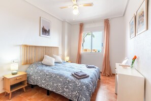 2 bedrooms, WiFi, bed sheets - Family flat in Mojácar Beach, 2 bedrooms, swimming pool, terrace and sea views (Mojácar)