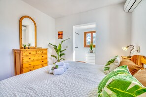 2 habitaciones, tabla de planchar con plancha y wifi gratis 