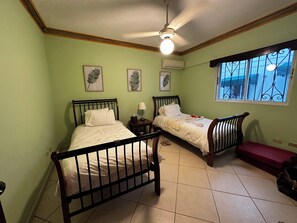 3 bedrooms, desk, iron/ironing board, travel crib