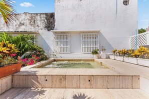 Alberca al aire libre 