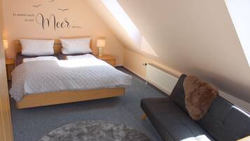 1 chambre, lit parapluie, Wi-Fi gratuit, draps fournis
