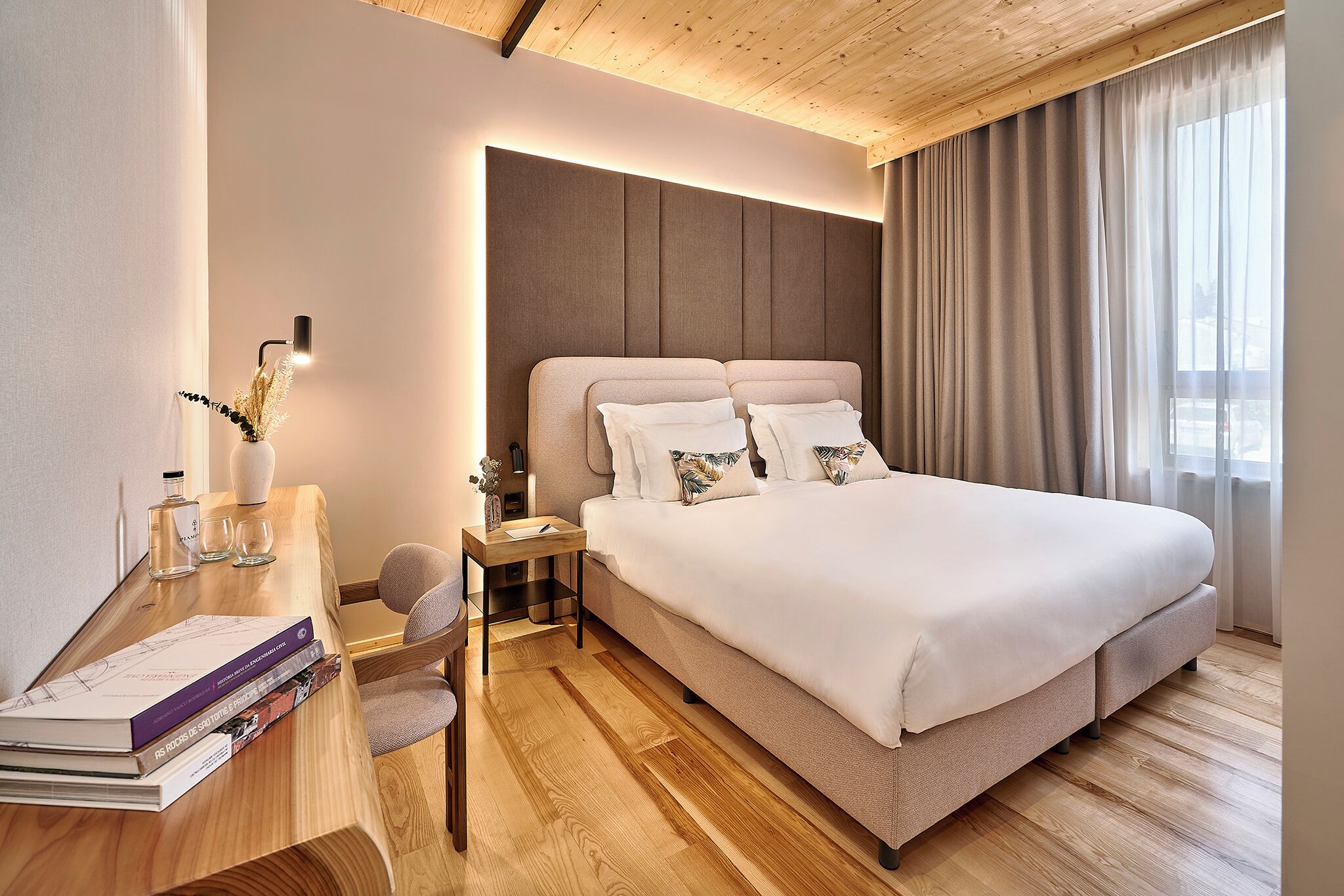 Photo - The Log Porto Hotel by Piamonte Hotels