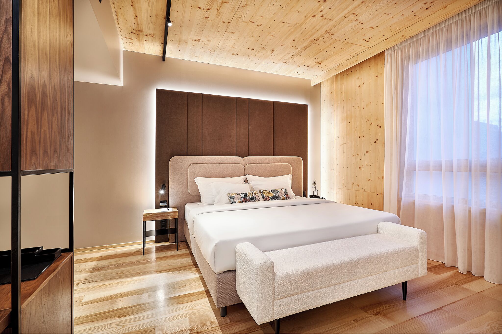 Photo - The Log Porto Hotel by Piamonte Hotels