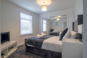 3 soverom, strykejern/-brett, wi-fi (inkludert) og sengetøy