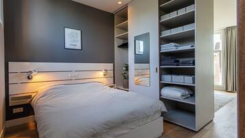 Apartament, vistes a la ciutat (Darling City Apartment) | 1 dormitori, cortines opaques i planxa i posts de planxar