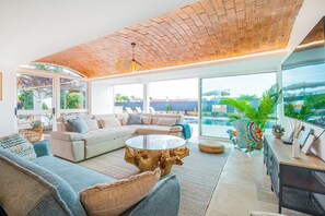 Living room - Villa Sapphire (Albufeira)