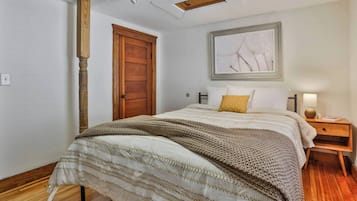 4 chambres, fer et planche à repasser, Wi-Fi, draps fournis