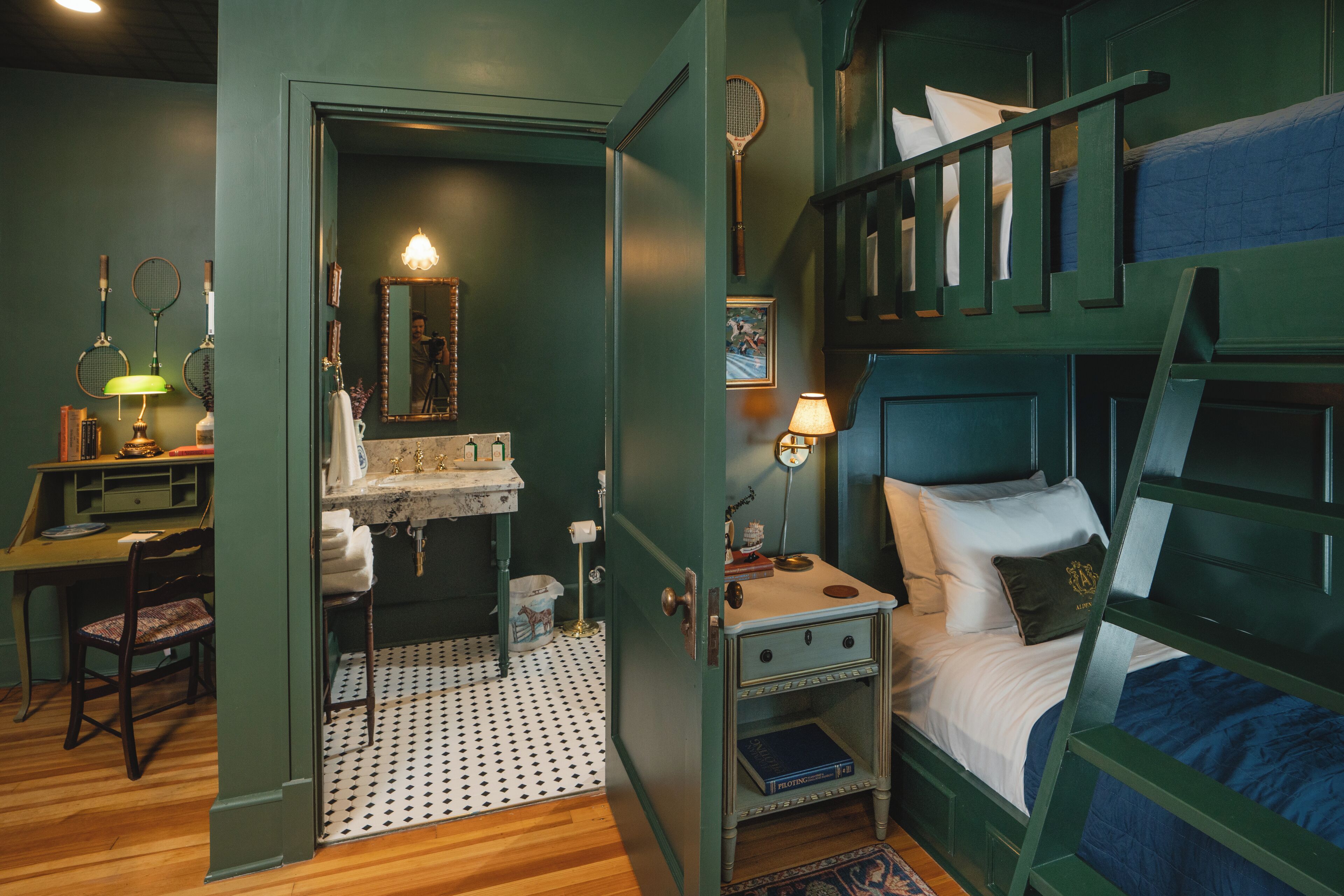 標準單人房 | 遮光布/窗簾、熨斗/熨衣板、免費無線上網、床單